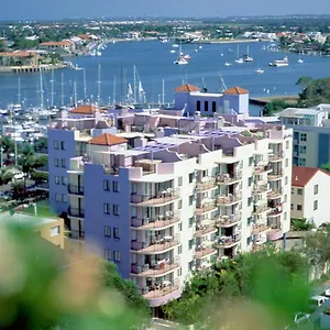 nautilus-mooloolaba.queenslandhotels.net/